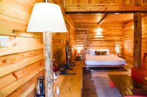  Suro Treehouse Resort  Шои